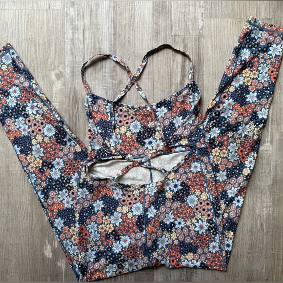 Offline by Aerie Women’s Large Floral One Piece Bodysuit Spandex Stretch - Picture 8 of 8
